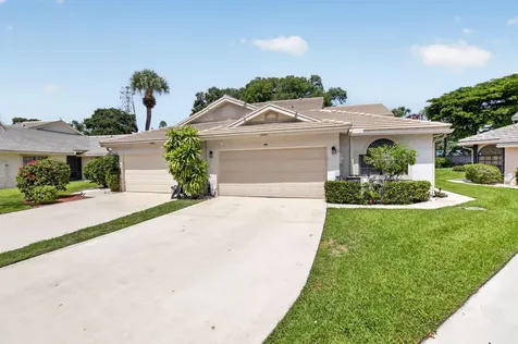 10984 Stafford Circle S Boynton Beach FL 33436