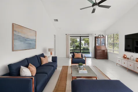 10984 Stafford Circle S Boynton Beach FL 33436