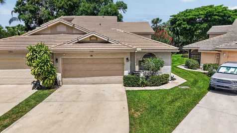 10984 Stafford Circle S Boynton Beach FL 33436