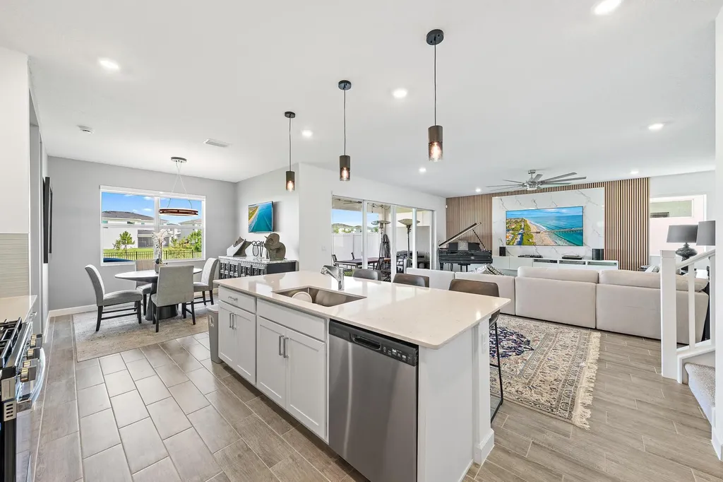 1525 Stockbridge Street The Acreage FL 33470