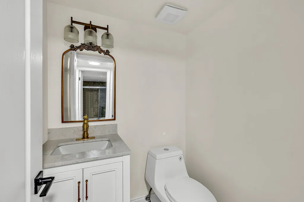 100 Royal Palm Way Boca Raton FL 33432