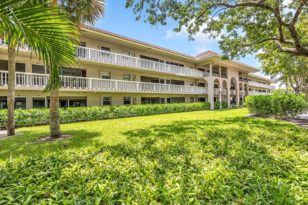 100 Royal Palm Way Boca Raton FL 33432