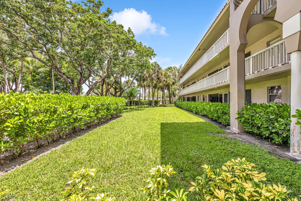 100 Royal Palm Way Boca Raton FL 33432