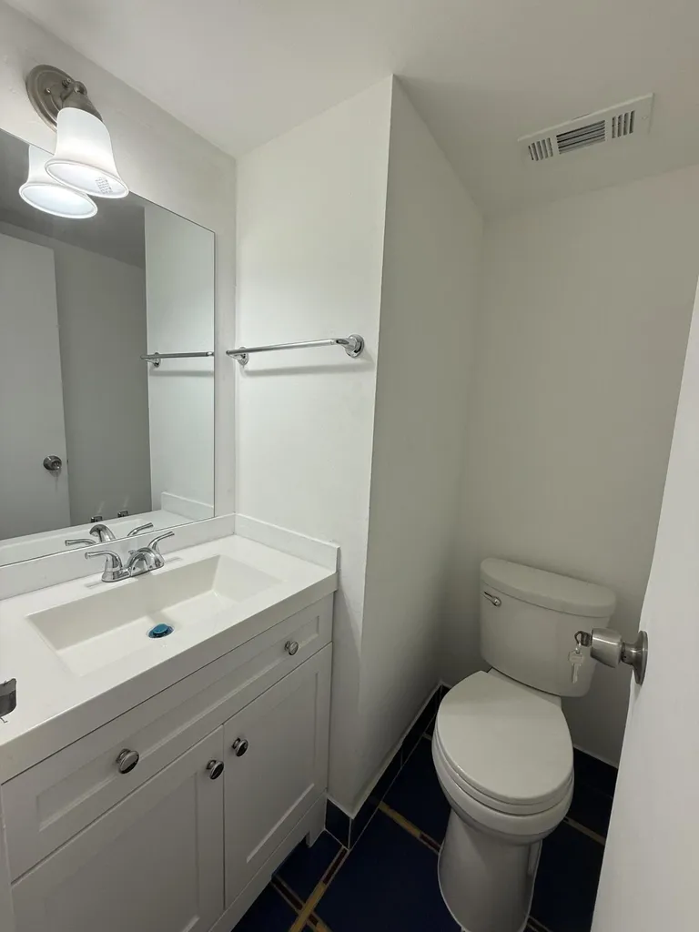 4324 NW 9th Avenue Deerfield Beach FL 33064
