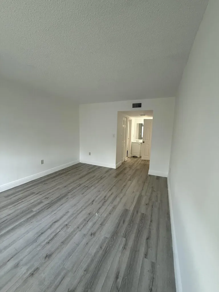 4324 NW 9th Avenue Deerfield Beach FL 33064