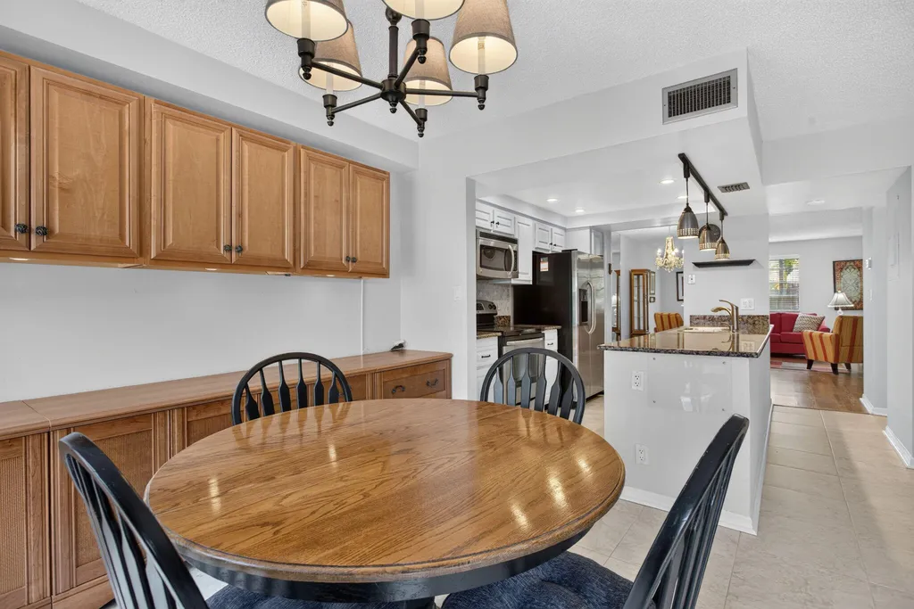 1133 NW 79th Drive Plantation FL 33322