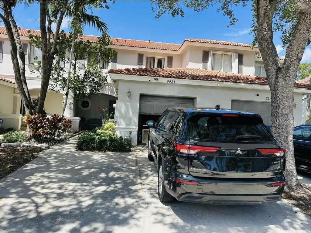 8023 Big Pine Way Riviera Beach FL 33407