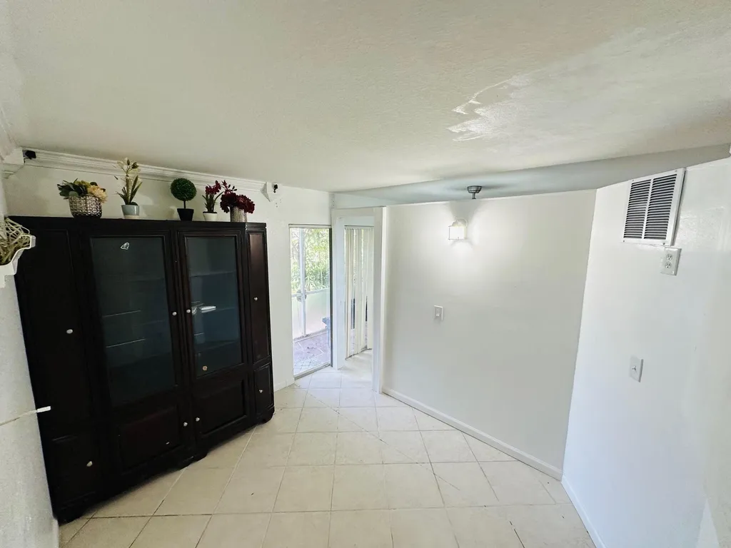 8023 Big Pine Way Riviera Beach FL 33407