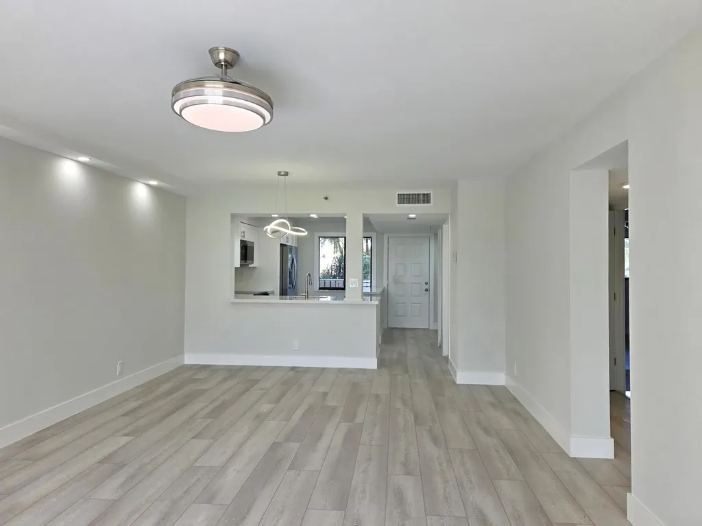 14426 Amberly Lane Delray Beach FL 33446