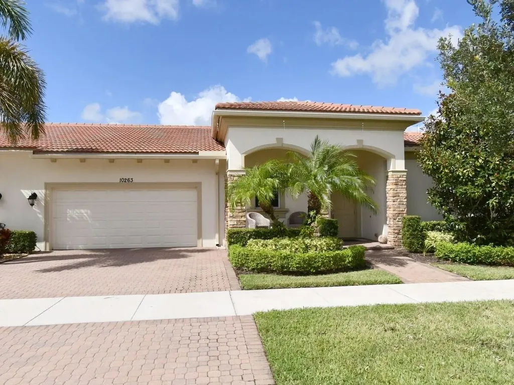10263 SW Reggiani Road Port St Lucie FL 34986