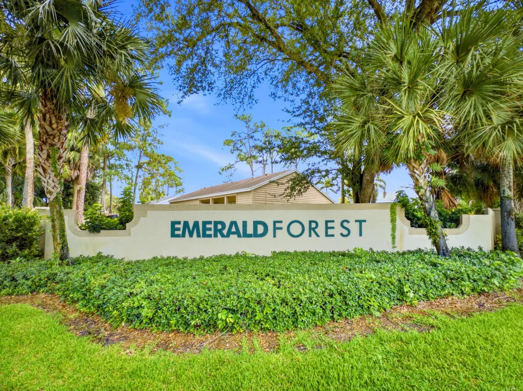 13175 Quiet Woods Road Wellington FL 33414