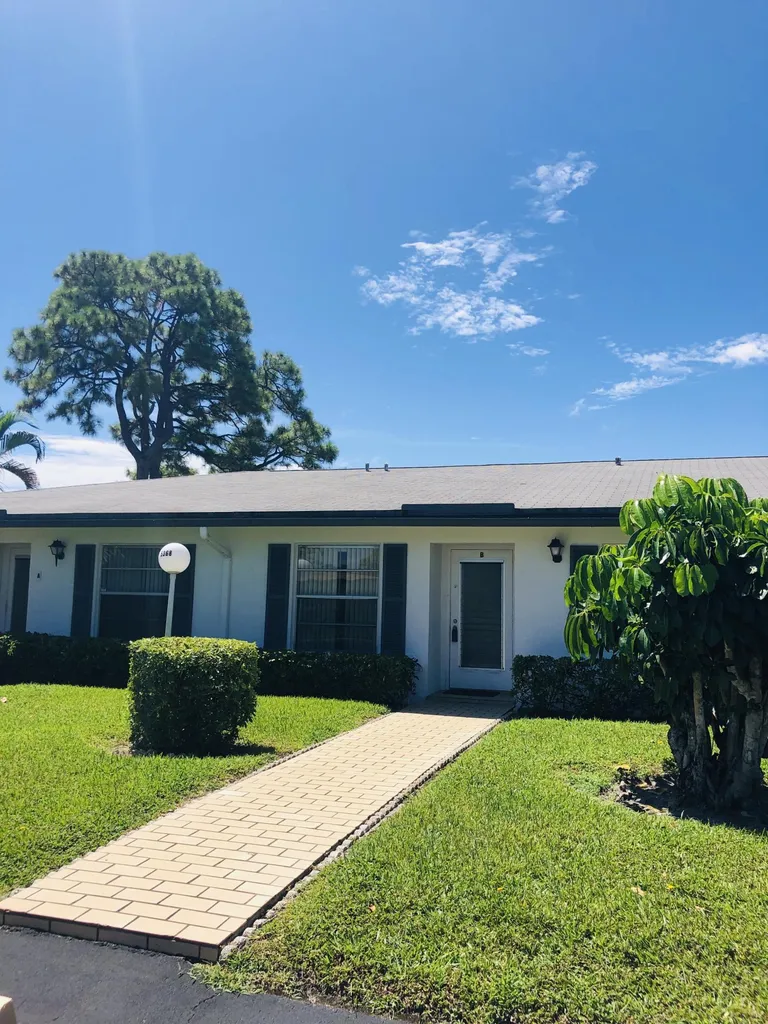 5368 Privet Place Delray Beach FL 33484