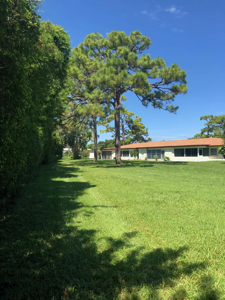 5368 Privet Place Delray Beach FL 33484