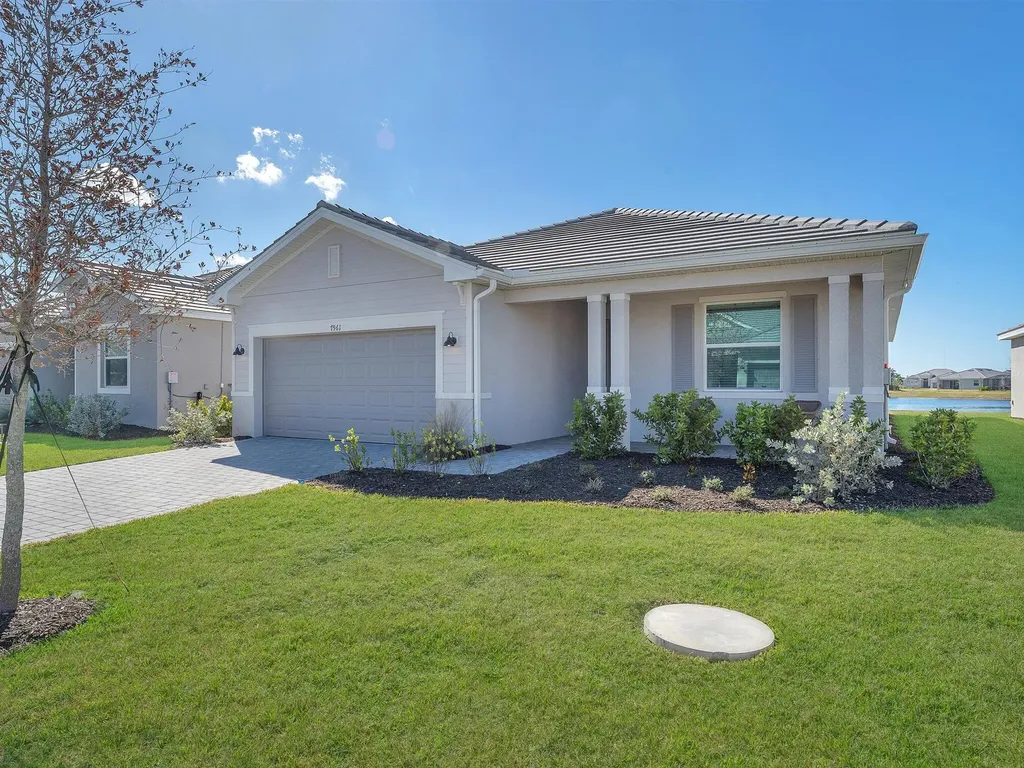 7961 Lakes Edge Lane Port Charlotte FL 33981