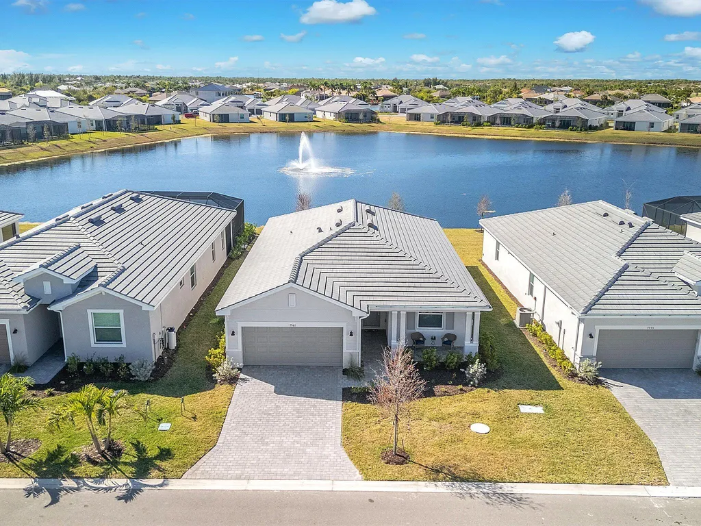 7961 Lakes Edge Lane Port Charlotte FL 33981