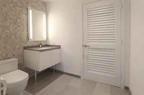 88 SW 7th Street Miami FL 33130