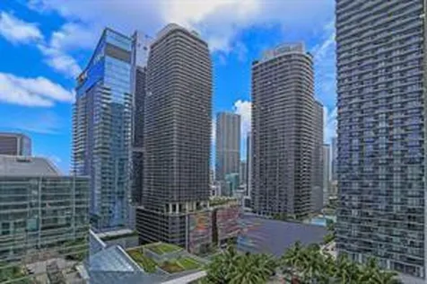 88 SW 7th Street Miami FL 33130