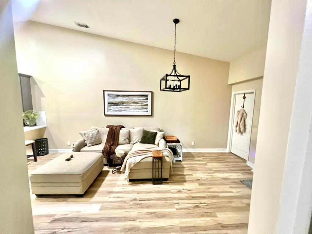 10619 SW Cam Run Port St Lucie FL 34987