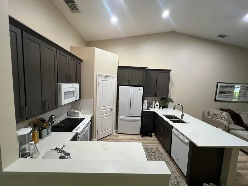 10619 SW Cam Run Port St Lucie FL 34987