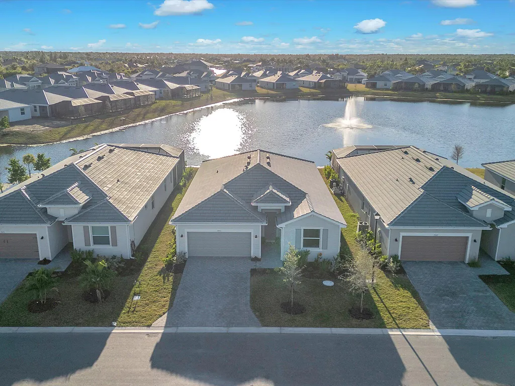 7973 Lakes Edge Lane Port Charlotte FL 33981