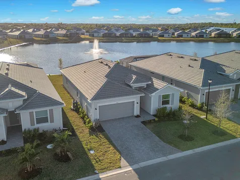 7973 Lakes Edge Lane Port Charlotte FL 33981