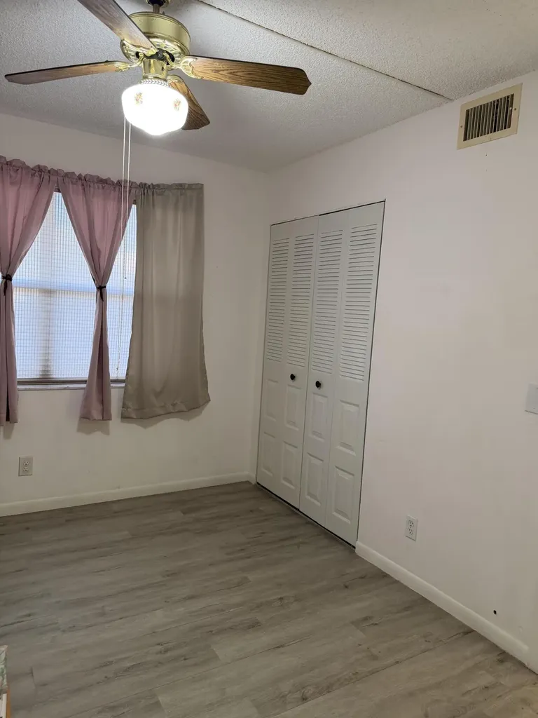 10442 Sunrise Lakes Boulevard Sunrise FL 33322