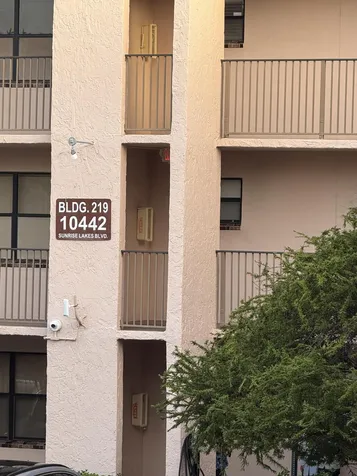 10442 Sunrise Lakes Boulevard Sunrise FL 33322