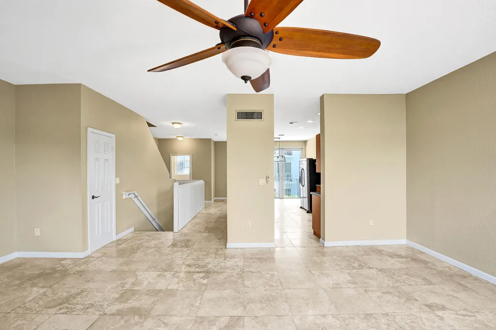 2725 NE 8th Avenue Wilton Manors FL 33334