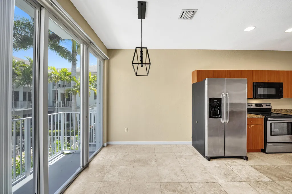 2725 NE 8th Avenue Wilton Manors FL 33334