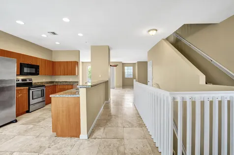 2725 NE 8th Avenue Wilton Manors FL 33334