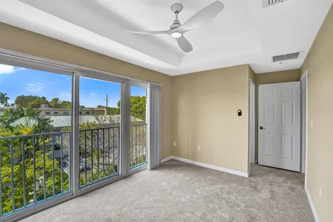 2725 NE 8th Avenue Wilton Manors FL 33334