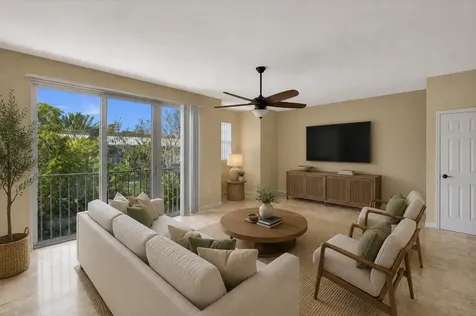 2725 NE 8th Avenue Wilton Manors FL 33334