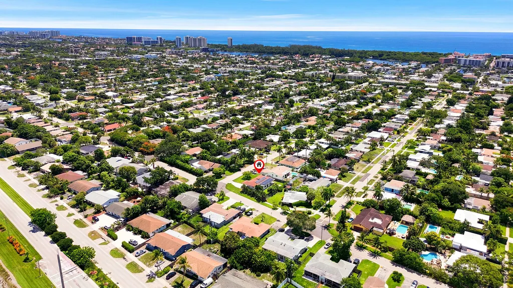 200 NE 28th Terrace Boca Raton FL 33431