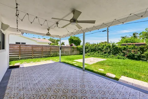 200 NE 28th Terrace Boca Raton FL 33431