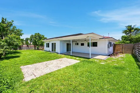 200 NE 28th Terrace Boca Raton FL 33431