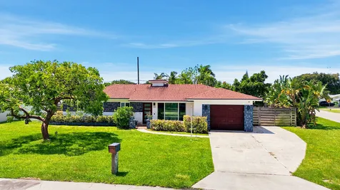 200 NE 28th Terrace Boca Raton FL 33431