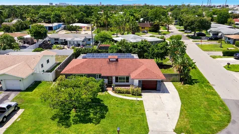 200 NE 28th Terrace Boca Raton FL 33431