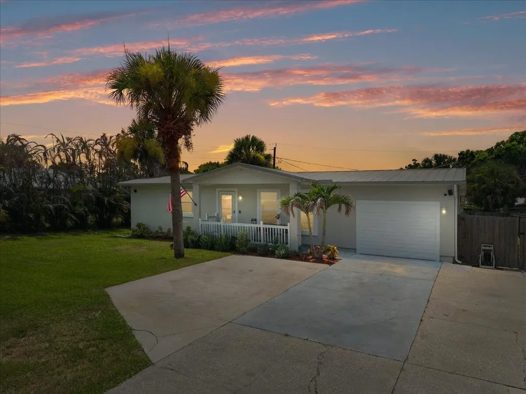 305 17th Avenue Vero Beach FL 32962