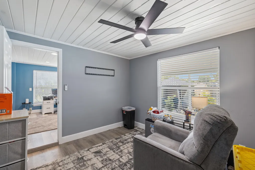 305 17th Avenue Vero Beach FL 32962