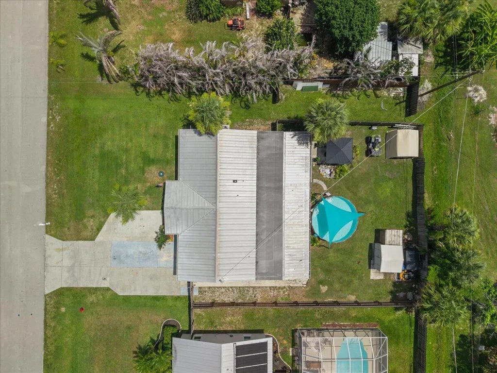 305 17th Avenue Vero Beach FL 32962