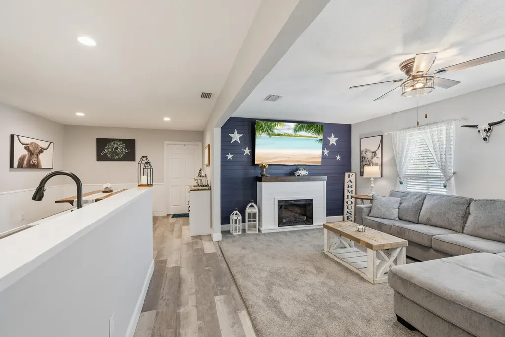 305 17th Avenue Vero Beach FL 32962