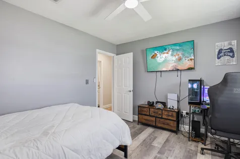 305 17th Avenue Vero Beach FL 32962