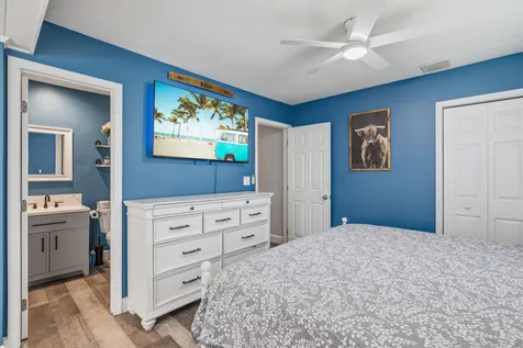 305 17th Avenue Vero Beach FL 32962