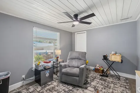 305 17th Avenue Vero Beach FL 32962