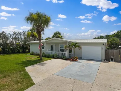 305 17th Avenue Vero Beach FL 32962