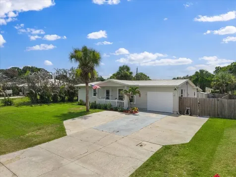 305 17th Avenue Vero Beach FL 32962