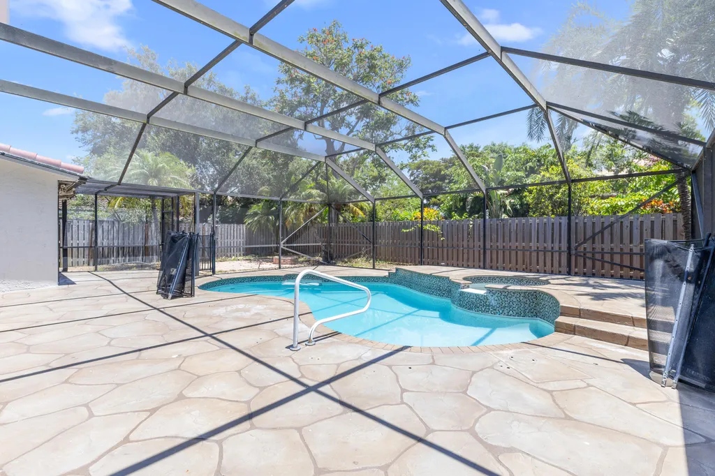 7686 Cedar Hurst Court Lake Worth FL 33467