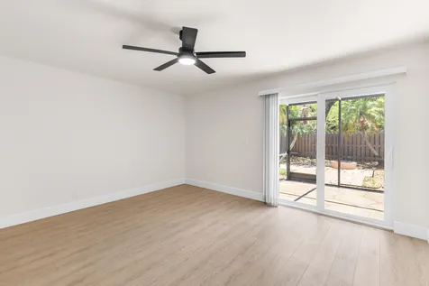7686 Cedar Hurst Court Lake Worth FL 33467