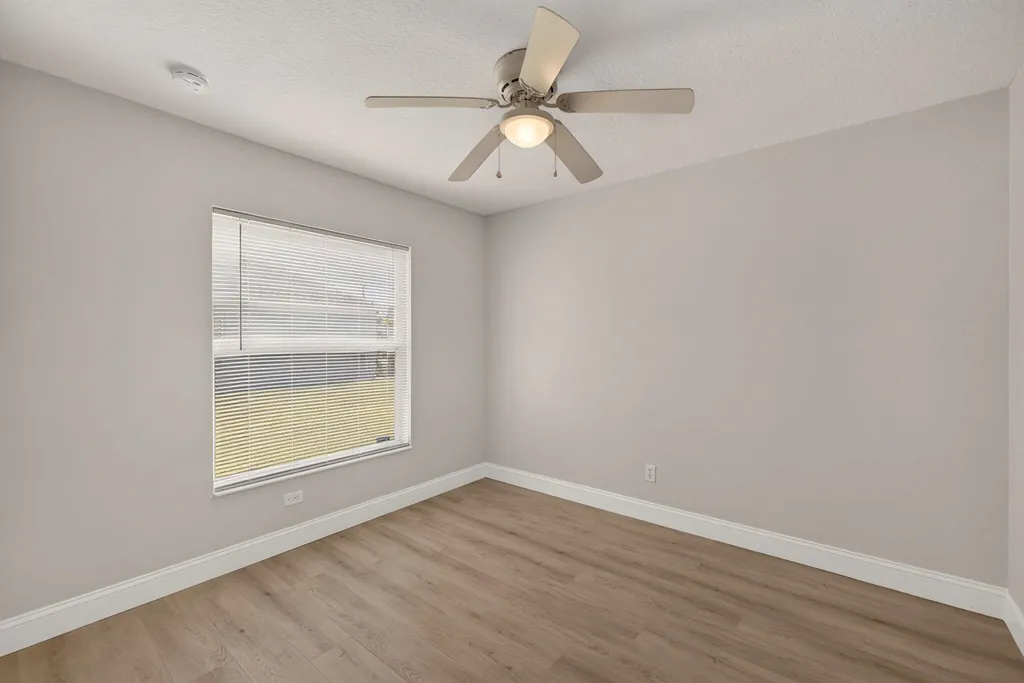 1666 SW Davis Street Port St Lucie FL 34953
