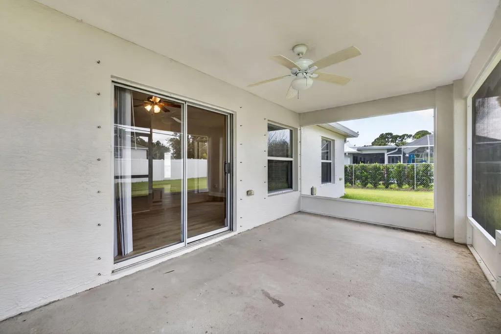1666 SW Davis Street Port St Lucie FL 34953